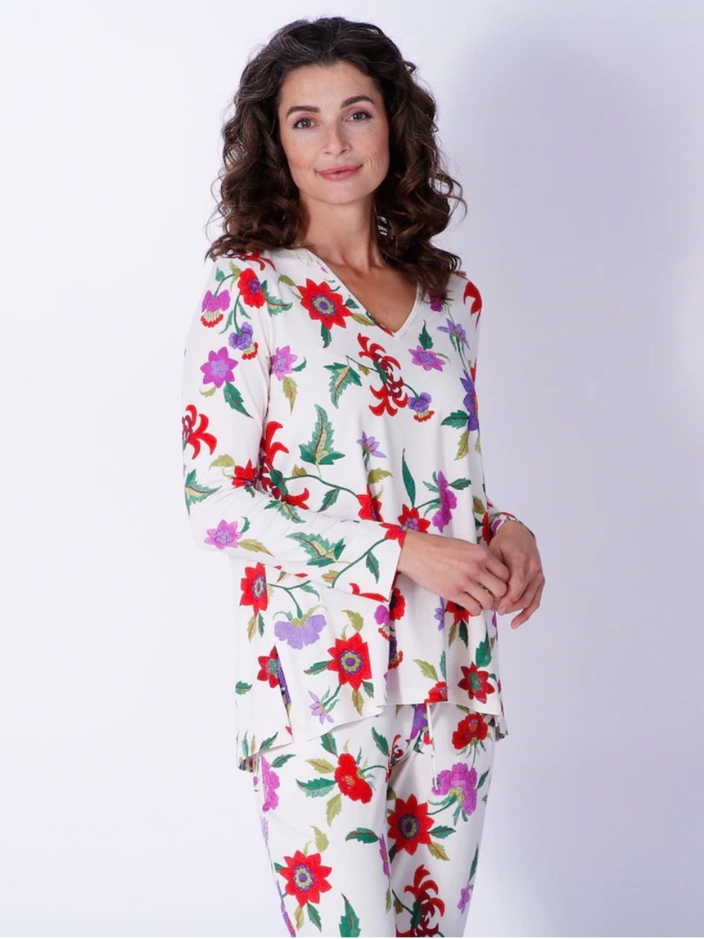 Natori Floral Lounge or Pajama Set - Cream with Red & Purple Flowers